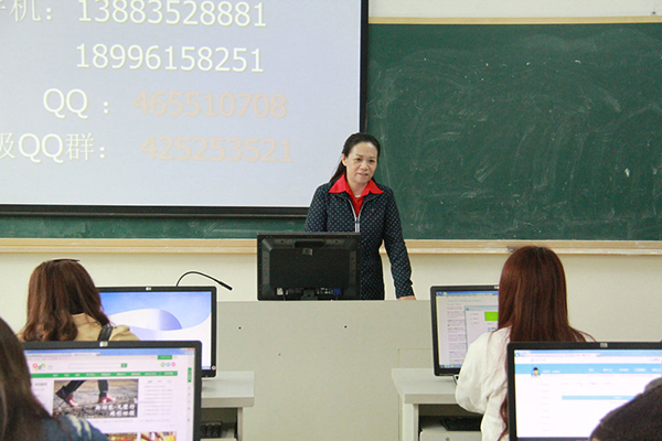 砥礪前行譜華章 揚帆起航謀新篇—重慶巴南奧鵬學習中心1709批次新生導學培訓紀實