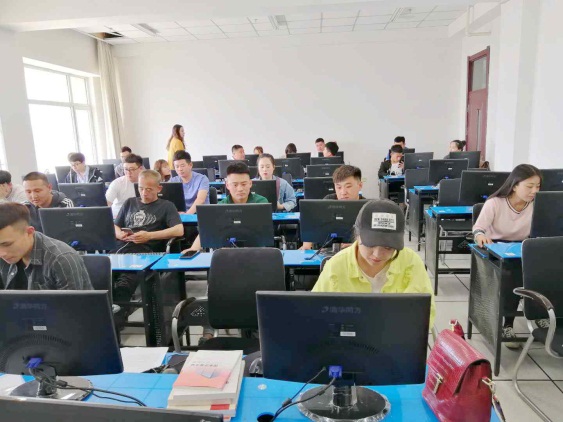 營(yíng)口市電大鲅魚(yú)圈區(qū)分校奧鵬教育學(xué)習(xí)中心舉行2019春季開(kāi)學(xué)典禮