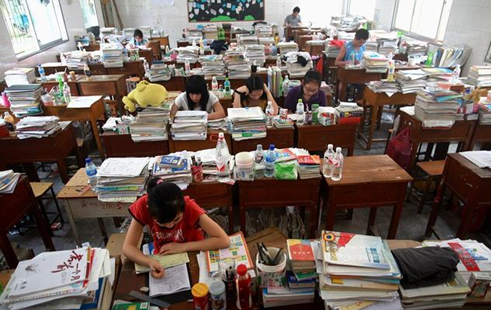 抓重點(diǎn)、攻難點(diǎn)，高效復(fù)習(xí)，成績遙遙領(lǐng)先