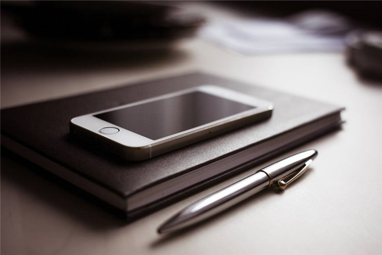 新聞學(xué)?？粕究朴锌梢詧罂嫉脑盒Ｓ心男?？