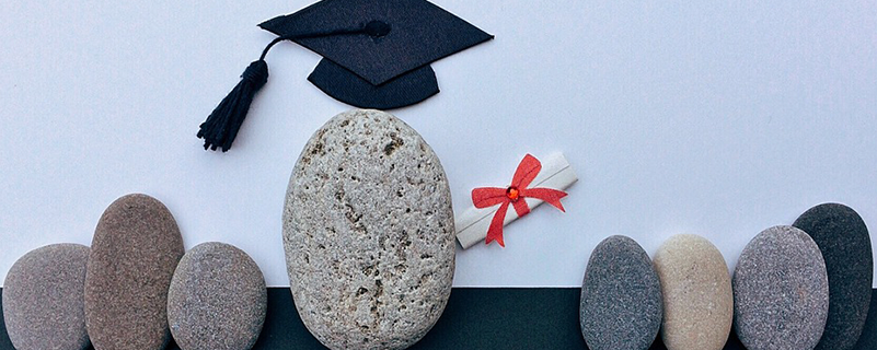 北京中醫(yī)藥大學網(wǎng)絡教育專升本報名要什么條件