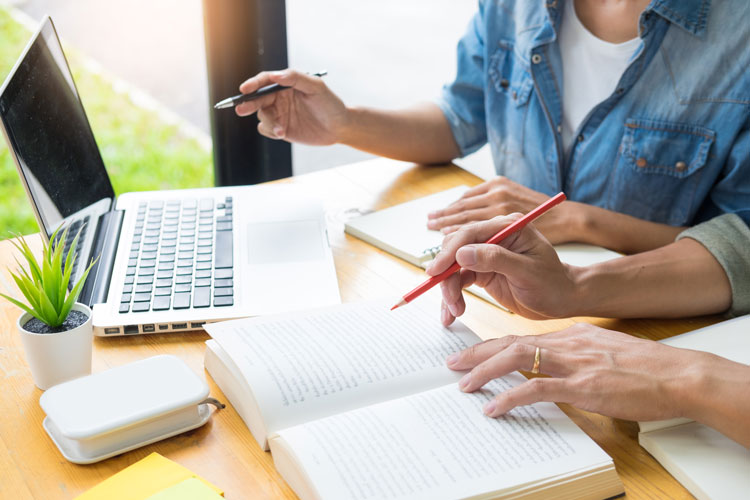 貴州六盤(pán)水專(zhuān)升本報(bào)名時(shí)間？