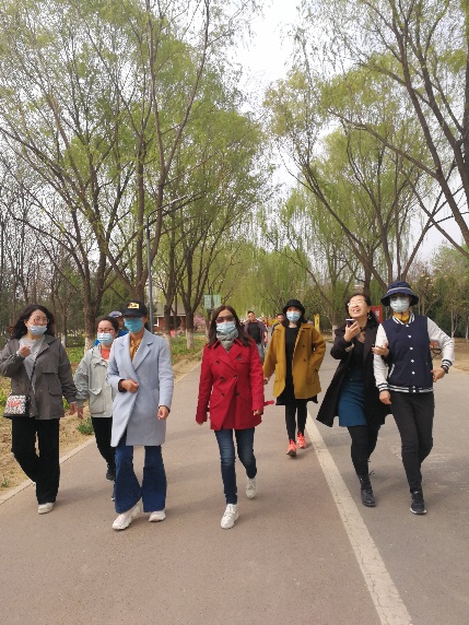 “慶建黨百年，走健康之路” 網(wǎng)絡(luò)與繼續(xù)教育學(xué)院舉辦健步走活動(dòng)